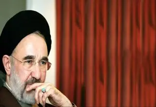 خاتمی: همدلی ملی و تدبیر مسئولان، راه ترمیم فجایع است
