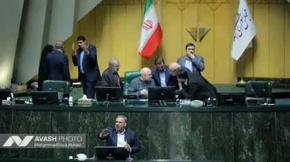 در هیات رئیسه به این نتیجه رسیدیم که هیچ استیضاحی فعلاً به جریان نیفتد 