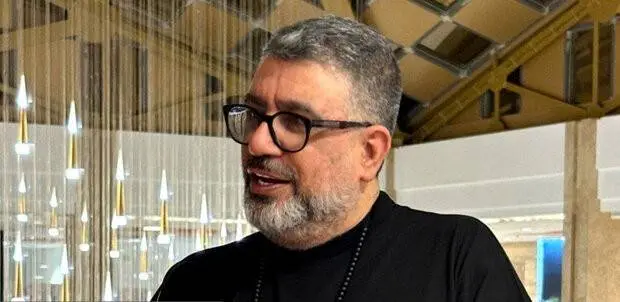 رضا رشیدپور با «۱۳۰۰ آفرین» به نمایش خانگی می‌آید