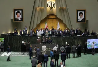 ۶۳ نماینده مجلس خواهان بستن تنگه هرمز شدند