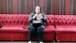 زندگی معلق در هتل لاله 