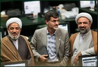 طرح تازه تندروها برای محدودیت پلتفرم‌ها