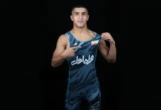 استارت مومنی با پیروزی