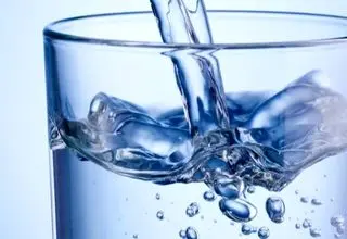 قیمت آب یک هزارم قیمت آب بسته‌بندی است
