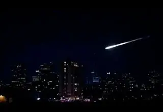 دفع حملات ریزپرنده ها توسط پدافند هوایی تهران 