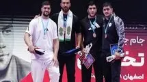 محمدی: کمیته فنی برای انتخاب کشتی‌گیران دو وزن کار سختی پیش رو دارد