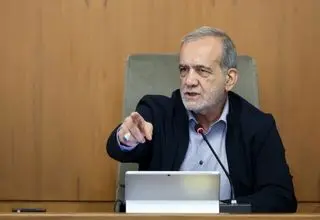 پزشکیان: تلاش می‌کنیم بستر رشد همه فرزندان کشور فراهم شود