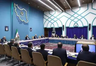 نشست بررسی راهکارهای توسعه تعاملات اقتصادی استان‌های مرزی برگزار شد