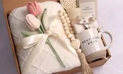 خرید کادو روز مادر ارزان در آذر ۱۴۰۴؛ یک شاخه گل چند؟