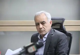 بهاروند: بعد از مشورت با وزیر ورزش تکلیف لیگ برتر را مشخص می‌کنیم
