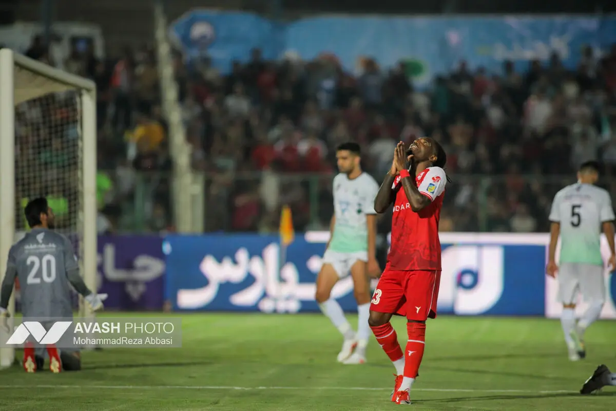 هفته ششم لیگ برتر فوتبال ایران؛ پرسپولیس - ذوب‌آهن