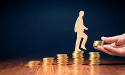 دستمزدهای فریز شده روی مرز جنگ و صلح/ حقوق ها زیر فشار رکود اقتصادی