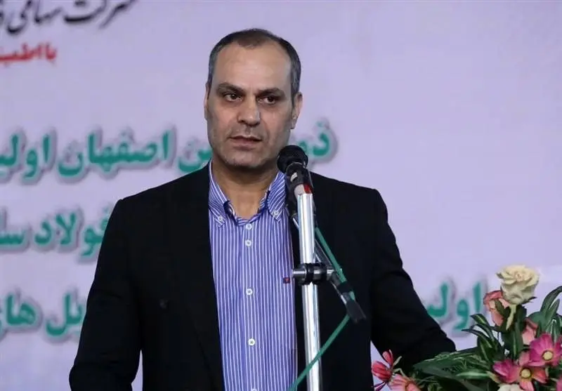 احسانی: قرارداد ۱۶ بازیکن ذوبآهن به پایان رسیده است