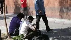 بیکاران مرفه، پرکار و مفلس 
