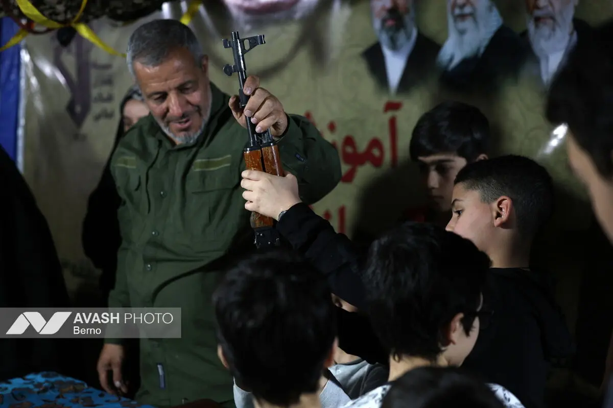 آموزش کار با سلاح در میدان ونک تهران