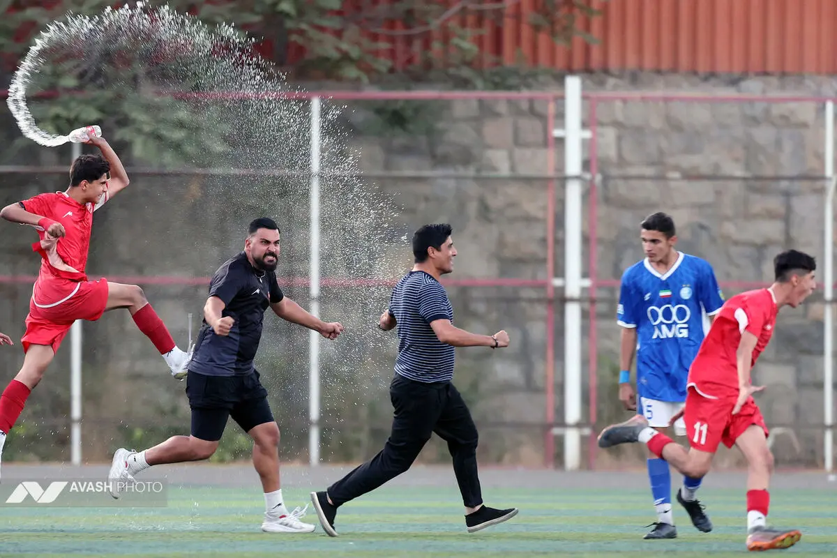 نونهالان استقلال و پرسپولیس