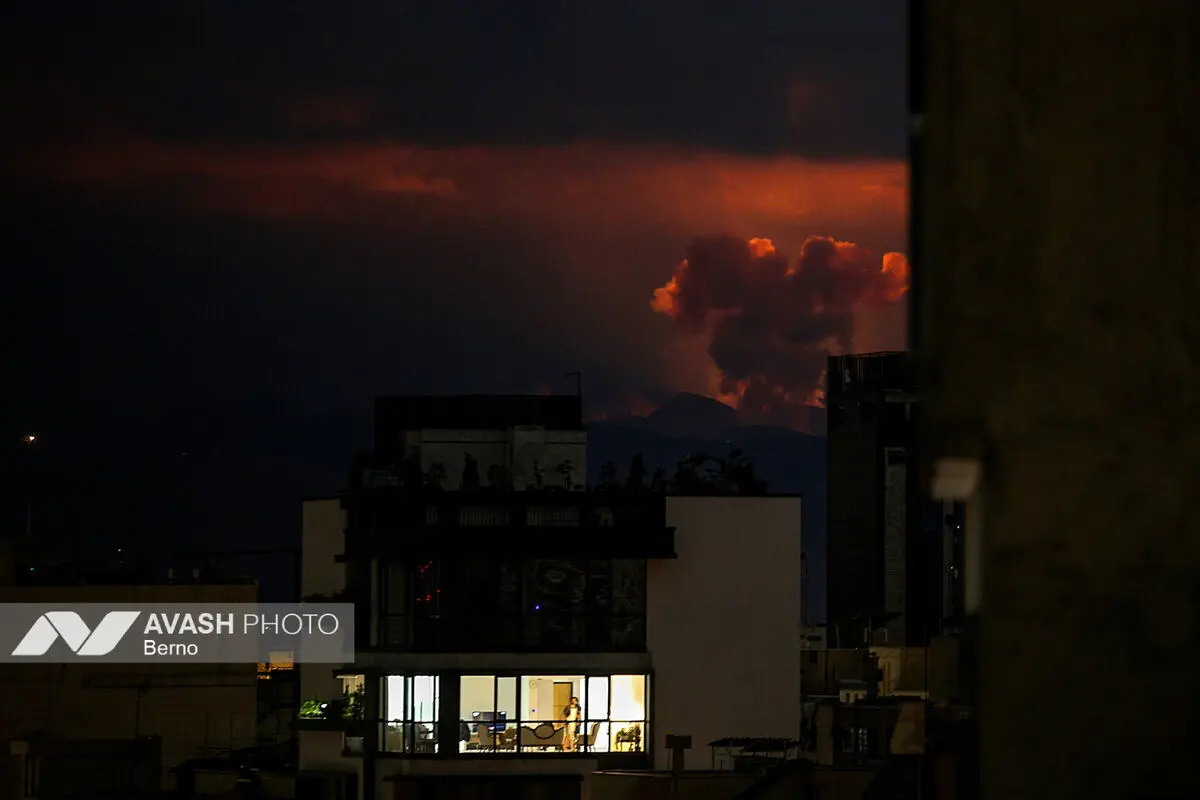 American-Israeli nighttime attacks on residential areas in Tehran