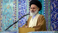 امام جمعه قم: آمریکا در پی تحمیل خواسته‌هایش بر ایران است