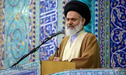 امام جمعه قم: آمریکا در پی تحمیل خواسته‌هایش بر ایران است