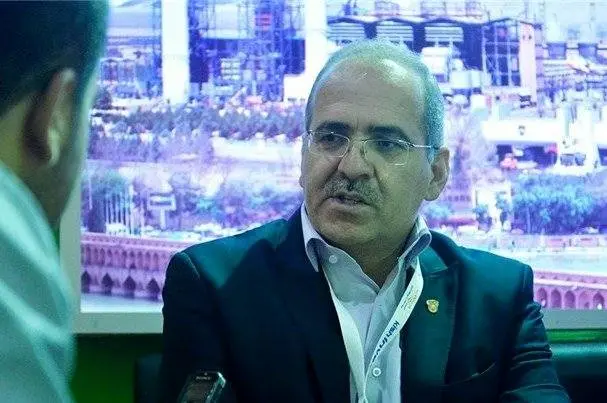 فریدونی: در جریان ریز اتفاقات باشگاه نیستم