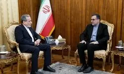 دیدار عراقچی با نماینده ایران نزد سازمان همکاری اسلامی و سرپرست سفارت کشورمان در کابل