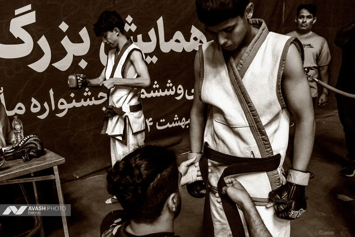 مسابقات لیگ جوانان MMA