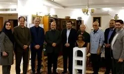رونمایی از جدیدترین تندیس علی نصیریان + عکس 