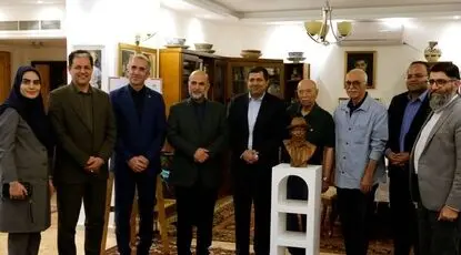 رونمایی از جدیدترین تندیس علی نصیریان + عکس 