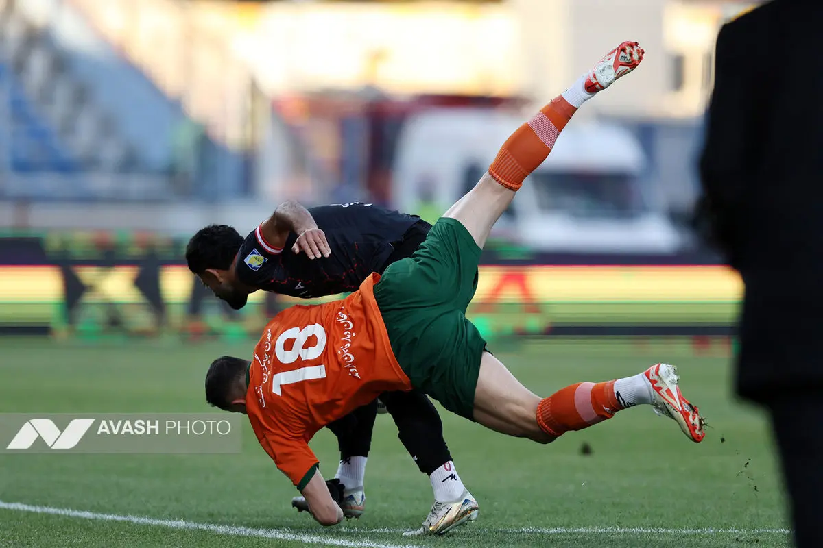 لیگ برتر فوتبال - مس رفسنجان و پرسپولیس