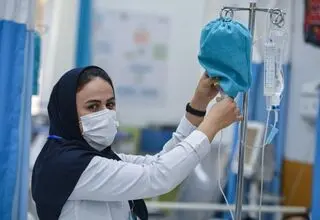 بحران سفید در راهروهای درمان/ شبح حضور سنگین پرستارنماها بر سلامت جامعه