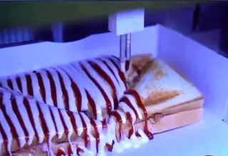 یک افتخارآفرینی جدید؛ دستگاه سس‌زن!