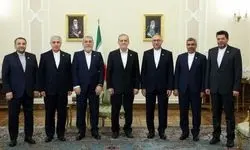 پزشکیان: سفرا در خط مقدم گسترش روابط ایران هستند
