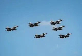 لهستان و ناتو آماده پاسخ دادن به حمله روسیه شدند