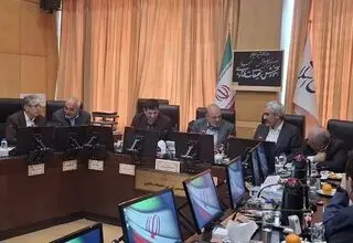 مدنی‌زاده: مهار تورم، اصلاح مالی و حمایت از اقتصاد دانش‌بنیان