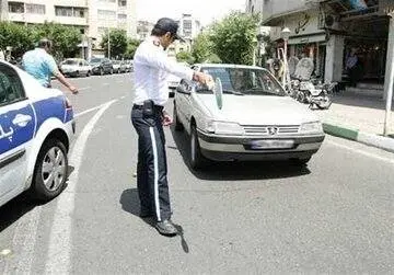 جولان پژو ۴۰۵ با ۶۶ میلیون تومان خلافی در خیابان