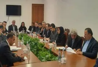 تسهیل تجارت و کاهش موانع حمل‌ونقل بین ایران و ارمنستان بررسی شد