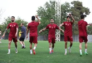 احضار پیامکی پرسپولیسی‌ها به تمرین