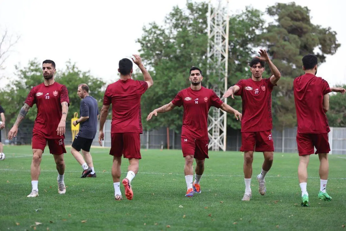 تلاش پرسپولیس برای رفتن به اردوی ترکیه
