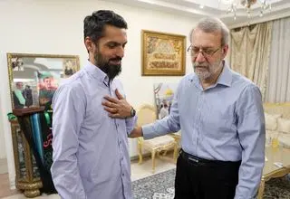 دیدار علی لاریجانی با خانواده شهید ربانی 