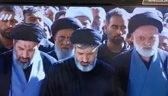  حضور فرزندان رهبر شهید در نماز بر پیکر پدر + عکس 
