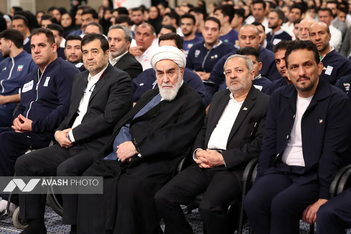 دیدار قهرمانان و مدال‌آوران ورزشی و المپیادهای علمی جهانی با رهبر انقلاب