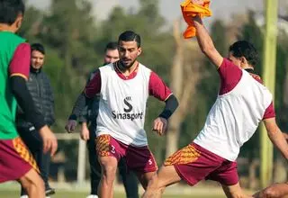 شگفتی‌ساز لیگ برای مصاف با فولاد آماده می‌شود