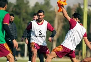 شگفتی‌ساز لیگ برای مصاف با فولاد آماده می‌شود