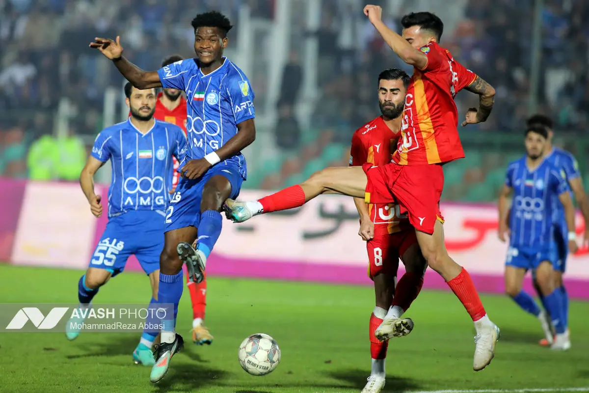 لیگ برتر فوتبال؛ استقلال- فولاد