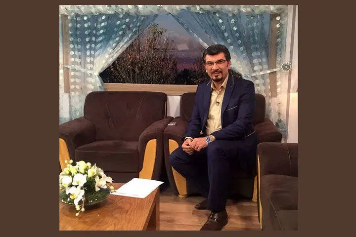 واکنش تند مجری رادیو به حملات رژیم صهیونیستی