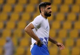 مدافع جنجالی استقلال بازی با الوحدات را از دست داد