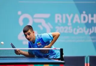 دو مدال رنگارنگ برای بنیامین فرجی 