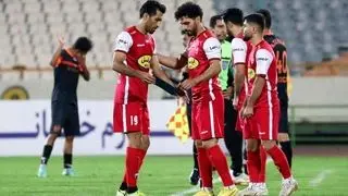 وحید امیری در پرسپولیس ماندنی شد