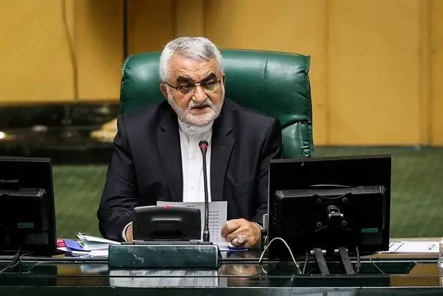 بروجردی: همکاری ایران با آژانس بینالمللی انرژی اتمی تعلیق شد