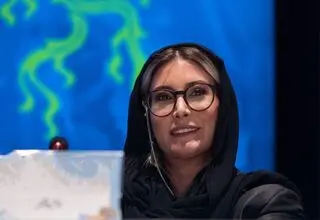 واکنش فریبا نادری به ترامپ: شوخی با تنگه هرمز «خط قرمز» است
